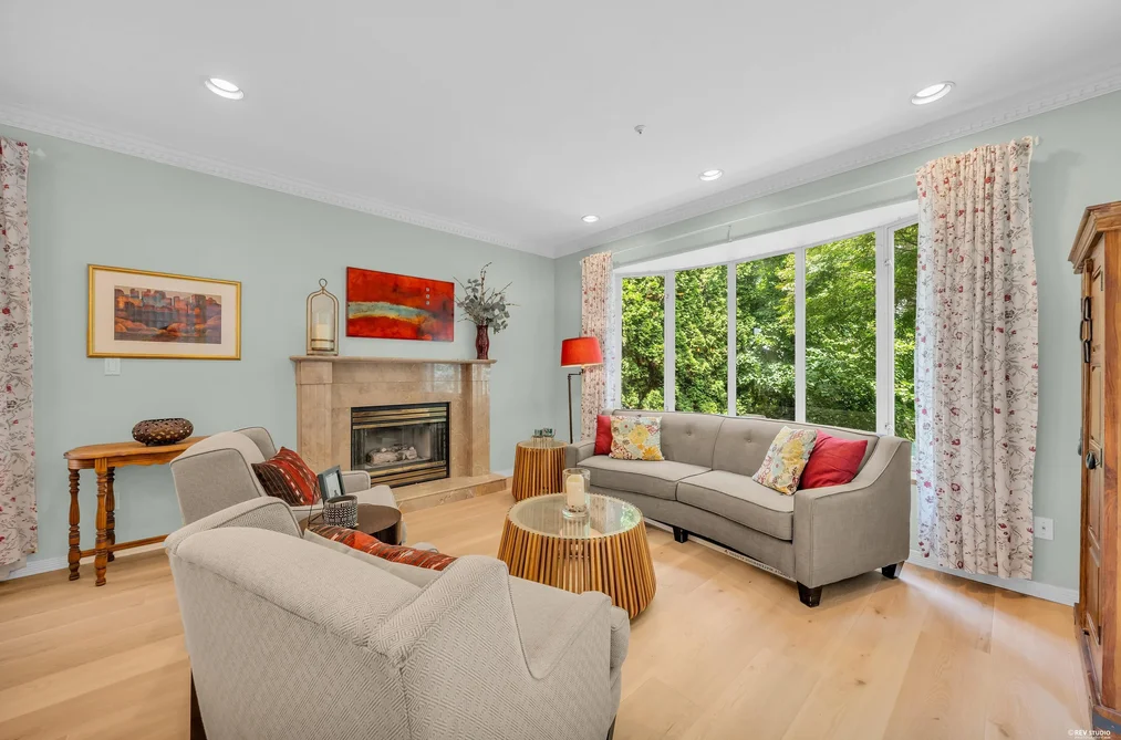 2030 E 2ND AVENUE, Vancouver, BC — Residential for Sale — Photo 5 of 40
