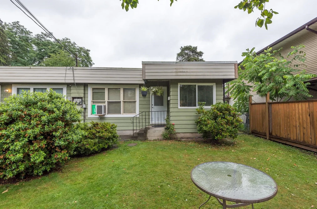 2031 MANNING AVENUE, Port Coquitlam BC V3B 1L5, Port Coquitlam BC — Residential for Sale — Photo 3 of 28