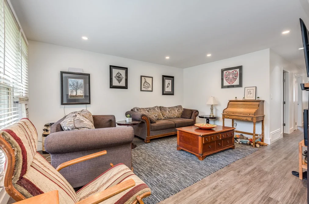 2031 MANNING AVENUE, Port Coquitlam BC V3B 1L5, Port Coquitlam BC — Residential for Sale — Photo 6 of 28