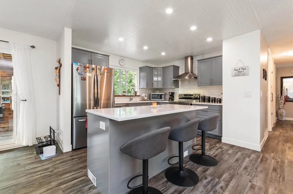 20327 44 AVENUE, Langley BC V3A 6P6, Langley BC — Residential for Sale — Photo 5 of 28
