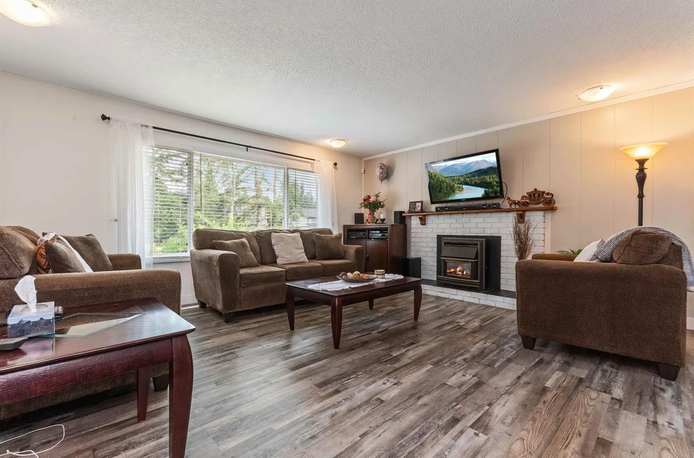 20327 44 AVENUE, Langley BC V3A 6P6, Langley BC — Residential for Sale — Photo 9 of 28