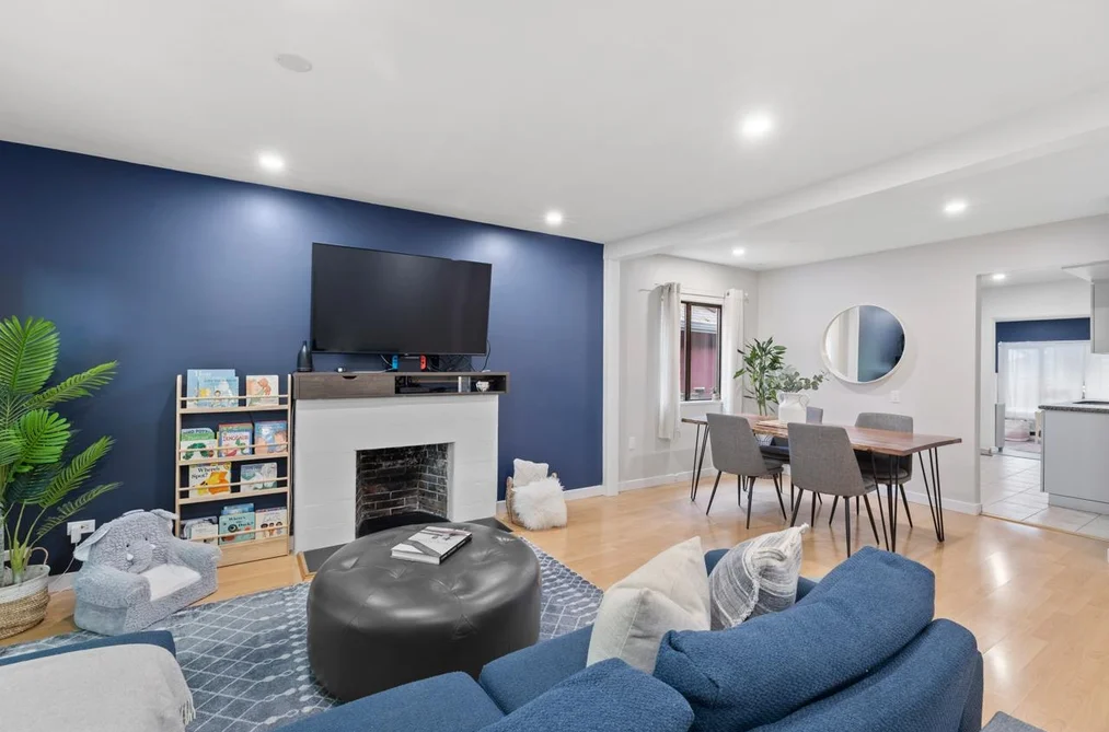 2036 E BROADWAY, Vancouver BC V5N 1W7, Vancouver BC — Residential for Sale - Photo 5