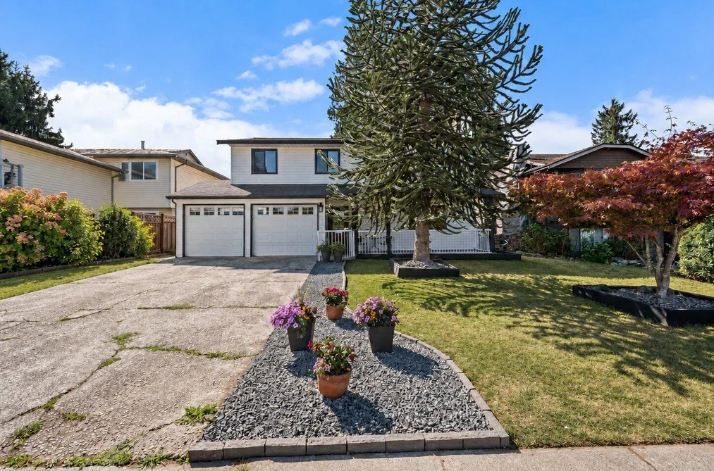 House for sale at 20360 Thorne Avenue Maple Ridge British Columbia - MLS: R3162121
