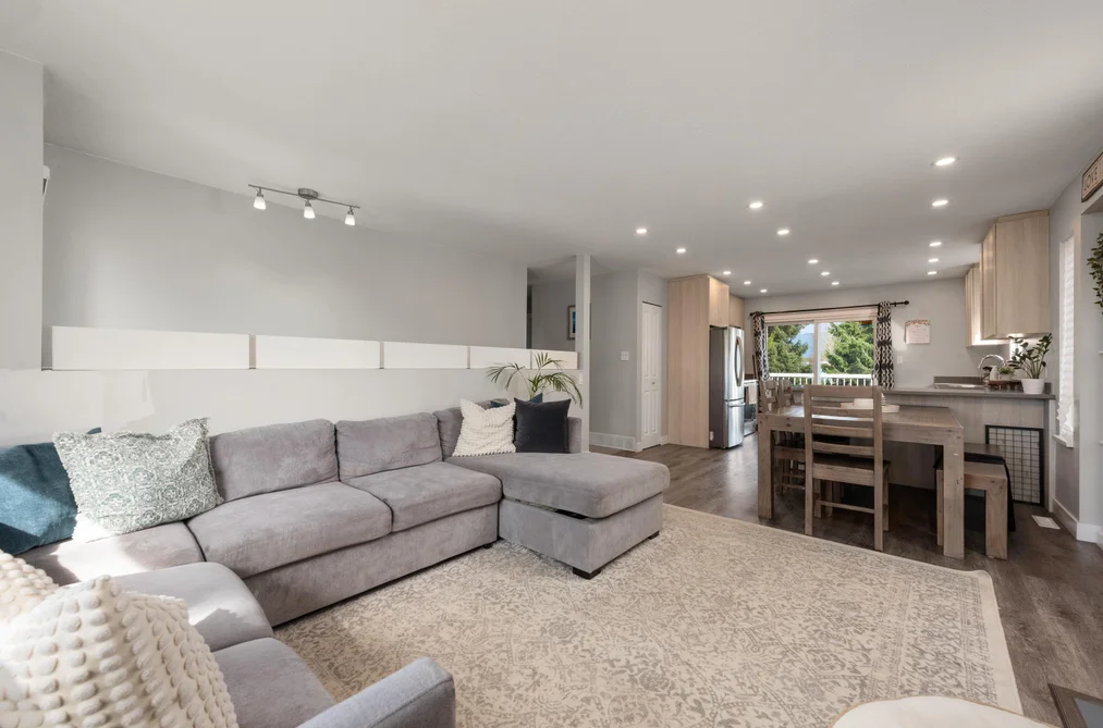20373 115 AVENUE, Maple Ridge BC V2X 9H5, Maple Ridge BC — Residential for Sale - Photo 2