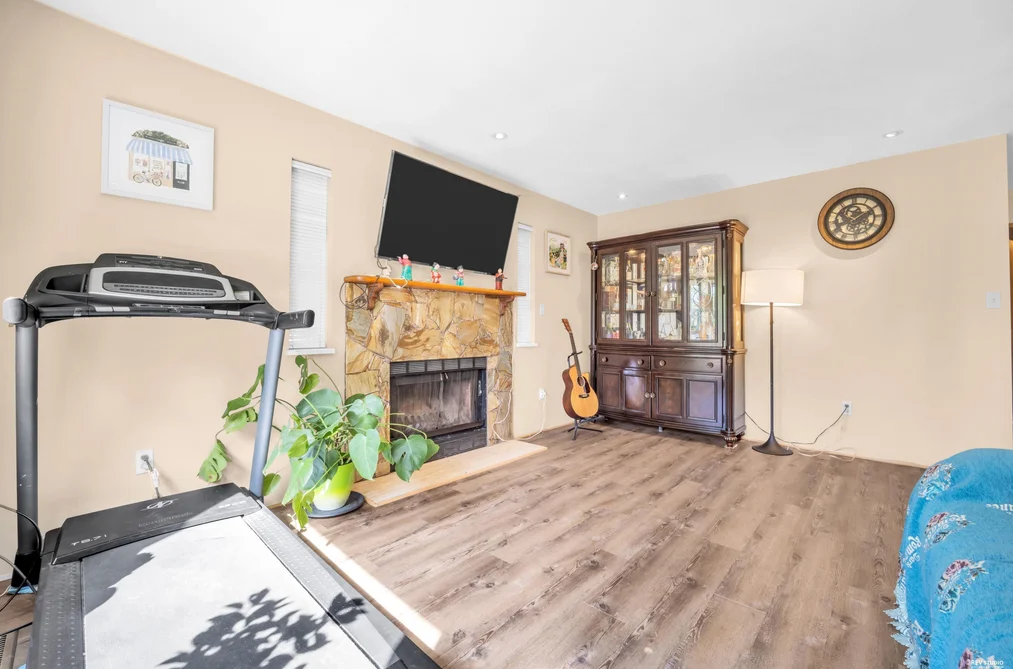 20377 KENT STREET, Maple Ridge BC V2X 1A7, Maple Ridge BC — Residential for Sale - Photo 7