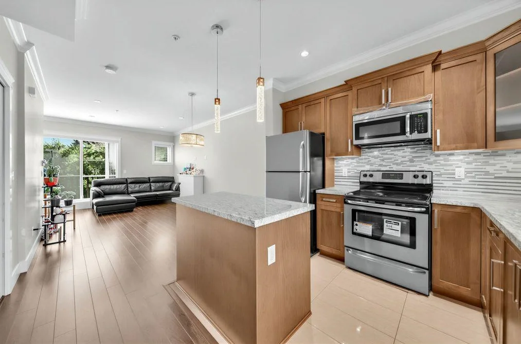 203A 7159 STRIDE AVENUE, Burnaby BC V3N 1T8, Burnaby BC — Residential for Sale - Photo 3