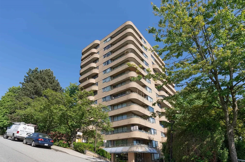 Condo for sale at 204 1026 Queens Avenue New Westminster British Columbia - MLS: R3121590
