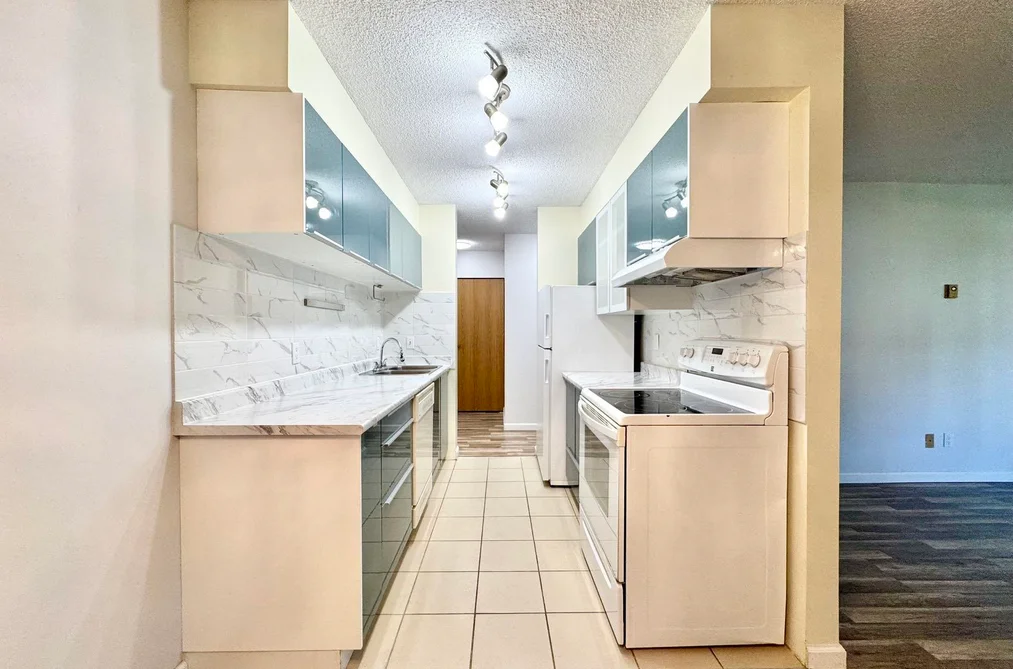 204 1026 QUEENS AVENUE, New Westminster BC V3M 6B2, New Westminster BC — Residential for Sale - Photo 6