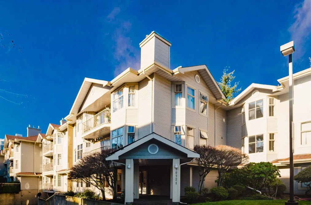 Condo for sale at 204 10721 139 Street Surrey British Columbia - MLS: R3080073