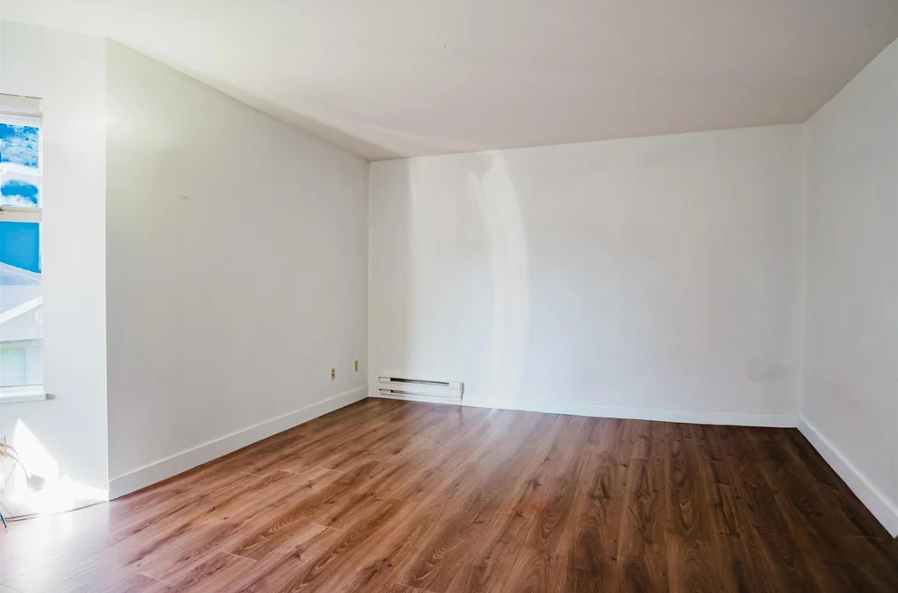 204 10721 139 STREET, Surrey BC V3T 4L8, Surrey BC — Residential for Sale - Photo 5