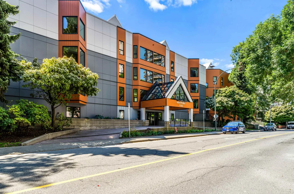 Condo for sale at 204 1150 Quayside Drive New Westminster British Columbia - MLS: R3118032