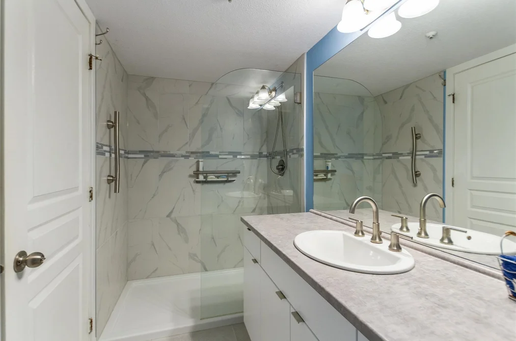 204 1242 TOWN CENTRE BOULEVARD, Coquitlam BC V3B 7R6, Coquitlam BC — Residential for Sale — Photo 15 of 29