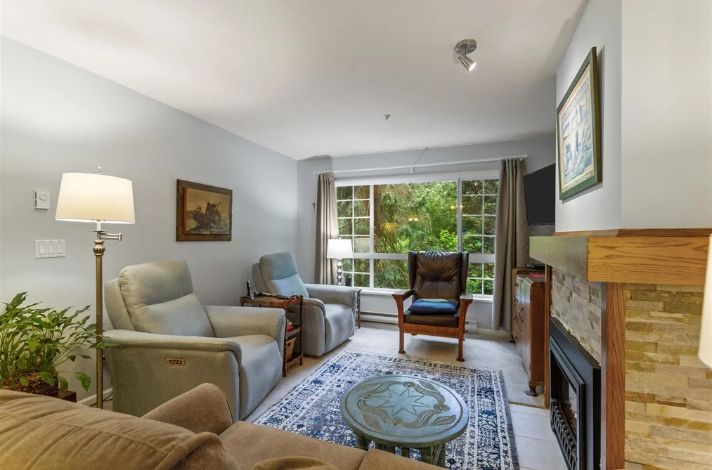204 1242 TOWN CENTRE BOULEVARD, Coquitlam BC V3B 7R6, Coquitlam BC — Residential for Sale — Photo 4 of 29
