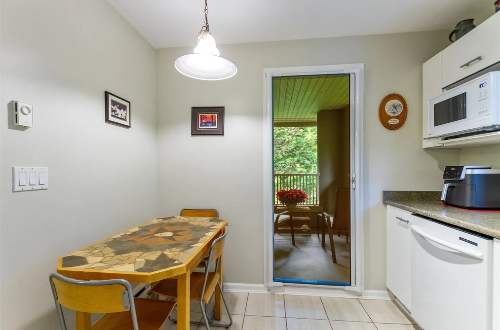 204 1242 TOWN CENTRE BOULEVARD, Coquitlam BC V3B 7R6, Coquitlam BC — Residential for Sale — Photo 9 of 29