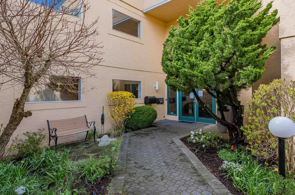 204 1255 BEST STREET, White Rock BC V4B 4E1, White Rock BC — Residential for Sale - Photo 5