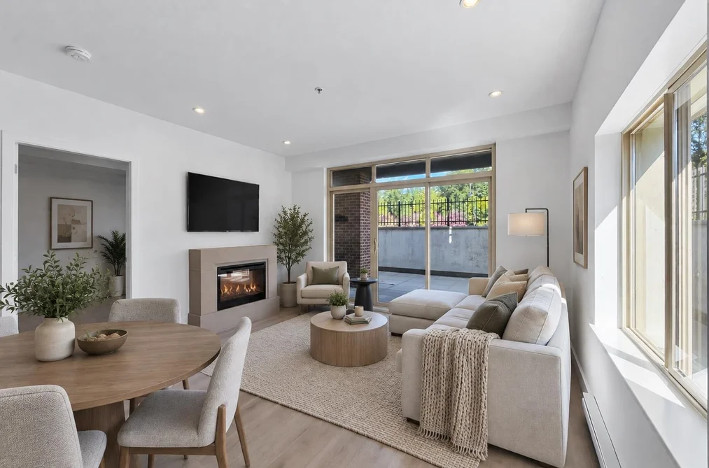 Condo for sale at 204 1273 Marine Drive North Vancouver British Columbia - MLS: R3164882