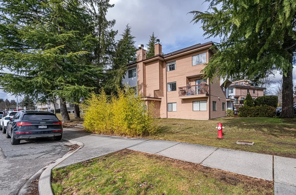 204 13291 70B AVENUE, Surrey BC V3W 7Z2, Surrey BC — Residential for Sale - Photo 2
