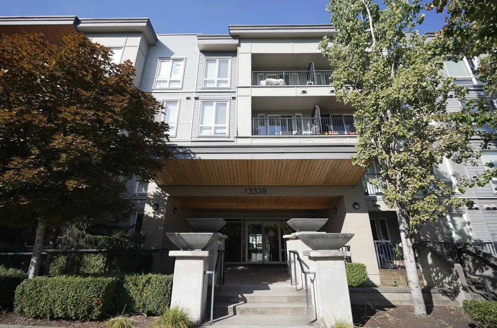 204 13339 102A AVENUE, Surrey BC V3T 0C5, Surrey BC — Residential for Sale - Photo 2