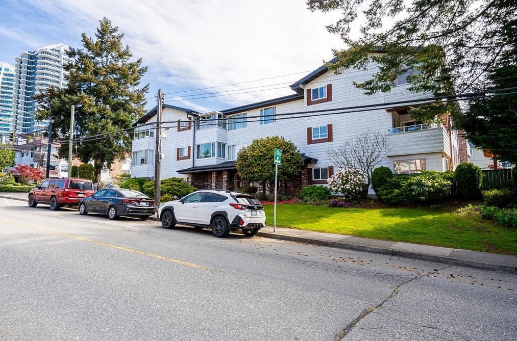 204 1390 MARTIN STREET, White Rock BC V4B 3W5, White Rock BC — Residential for Sale - Photo 3