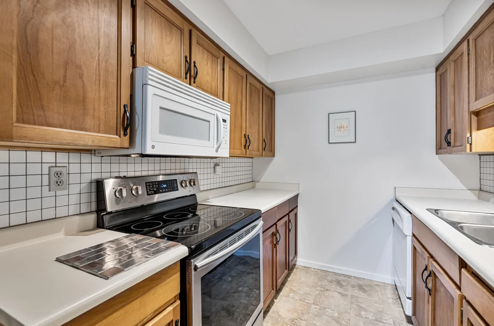 204 1458 BLACKWOOD STREET, White Rock BC V4B 3V4, White Rock BC — Residential for Sale - Photo 6