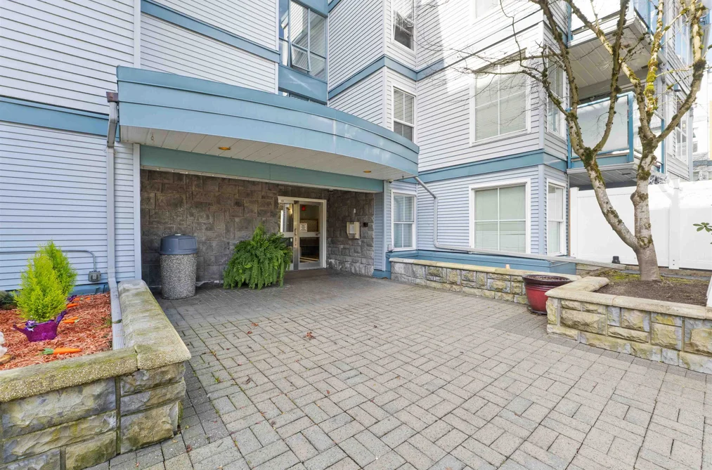 204 14885 100 AVENUE, Surrey BC V3R 0W1, Surrey BC — Residential for Sale - Photo 5