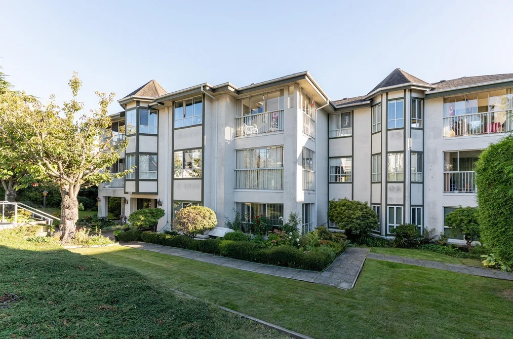 204 15130 ROPER AVENUE, White Rock BC V4B 2E7, White Rock BC — Residential for Sale - Photo 3
