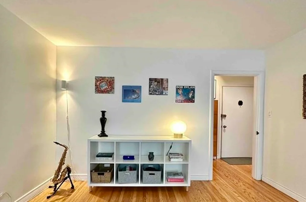 Condo for sale at 204 1565 Burnaby Street Vancouver British Columbia - MLS: R3149184