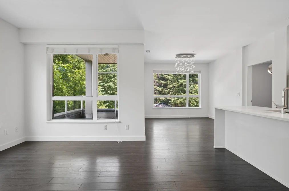 204 1621 HAMILTON AVENUE, North Vancouver BC V7P 0B6, North Vancouver BC — Residential for Sale — Photo 5 of 35