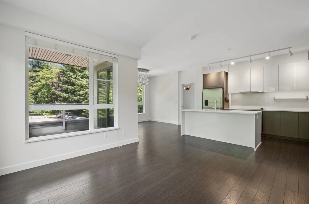 204 1621 HAMILTON AVENUE, North Vancouver BC V7P 0B6, North Vancouver BC — Residential for Sale — Photo 8 of 35