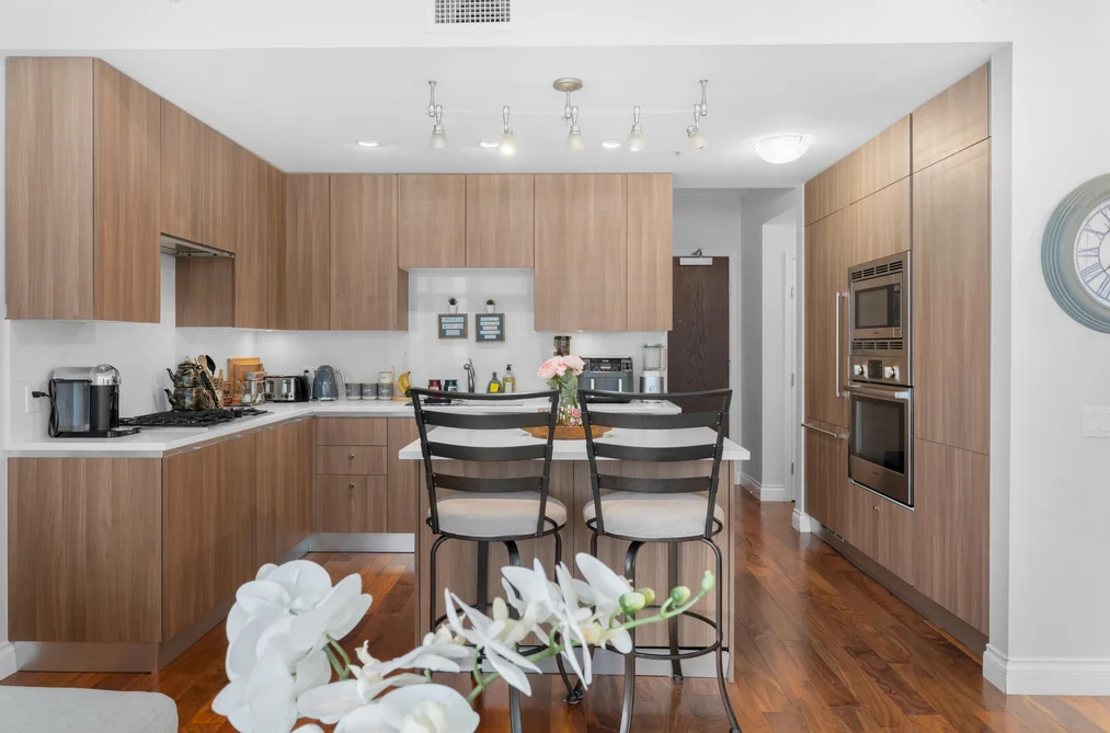 204 175 VICTORY SHIP WAY, North Vancouver BC V7L 0G1, North Vancouver BC — Residential for Sale - Photo 5