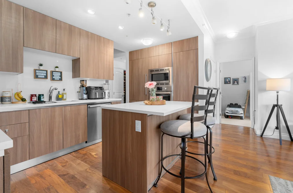204 175 VICTORY SHIP WAY, North Vancouver BC V7L 0G1, North Vancouver BC — Residential for Sale - Photo 7