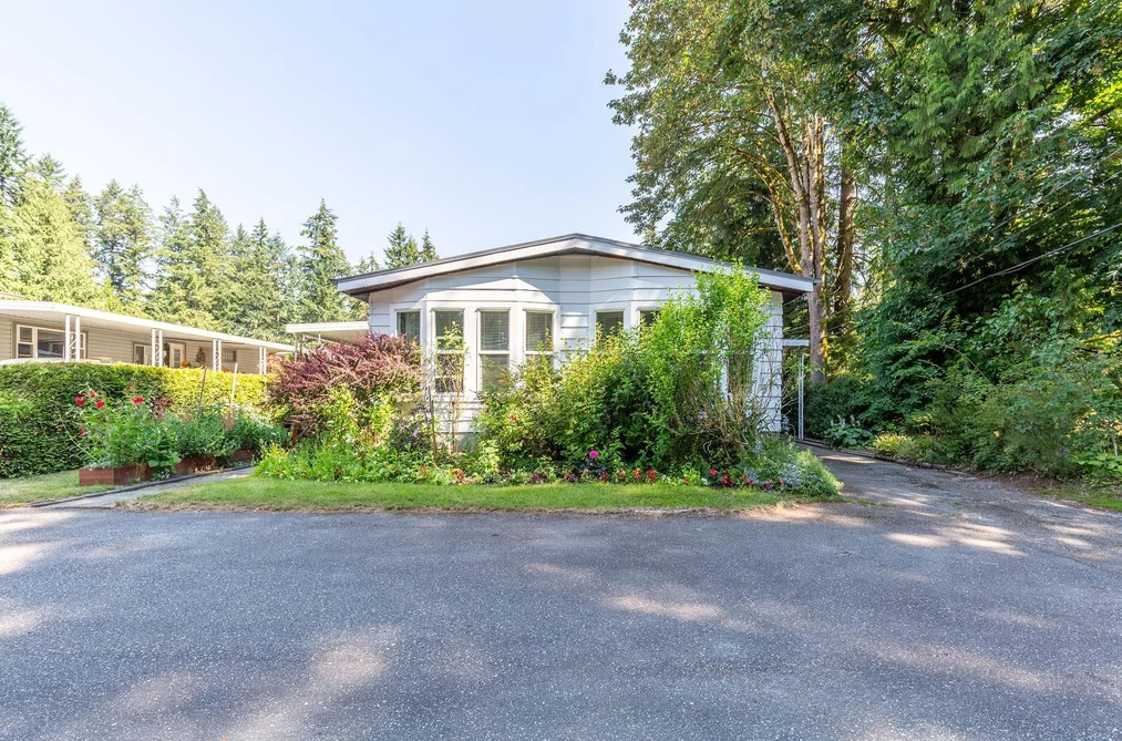 Manufactured Home for sale at 204 20071 24 Avenue Langley British Columbia - MLS: R3143493