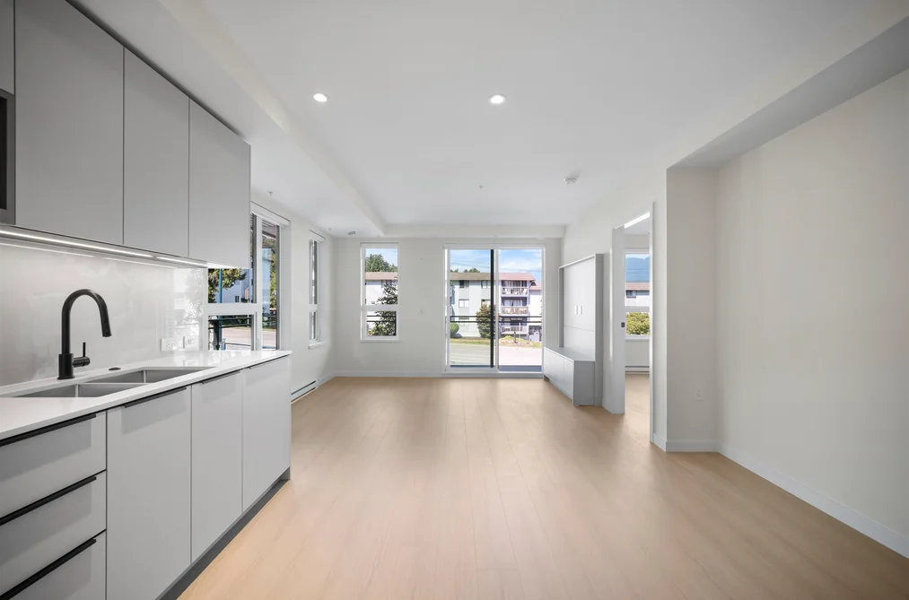 204 2015 ST. JOHNS STREET, Port Moody BC V3H 0N5, Port Moody BC — Residential for Sale - Photo 6