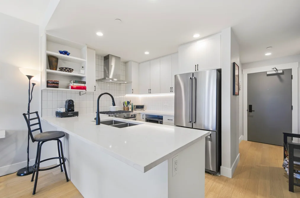 Condo for sale at 204 22265 Dewdney Trunk Road Maple Ridge British Columbia - MLS: R3125261