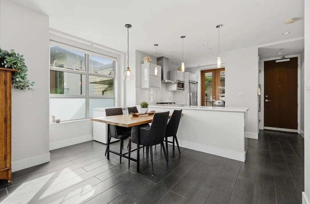 204 2388 MARINE DRIVE, West Vancouver BC V7V 1K8, West Vancouver BC — Residential for Sale - Photo 7