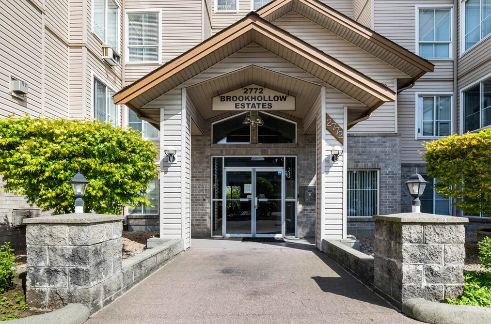 204 2772 CLEARBROOK ROAD, Abbotsford BC V2T 6N6, Abbotsford BC — Residential for Sale - Photo 2