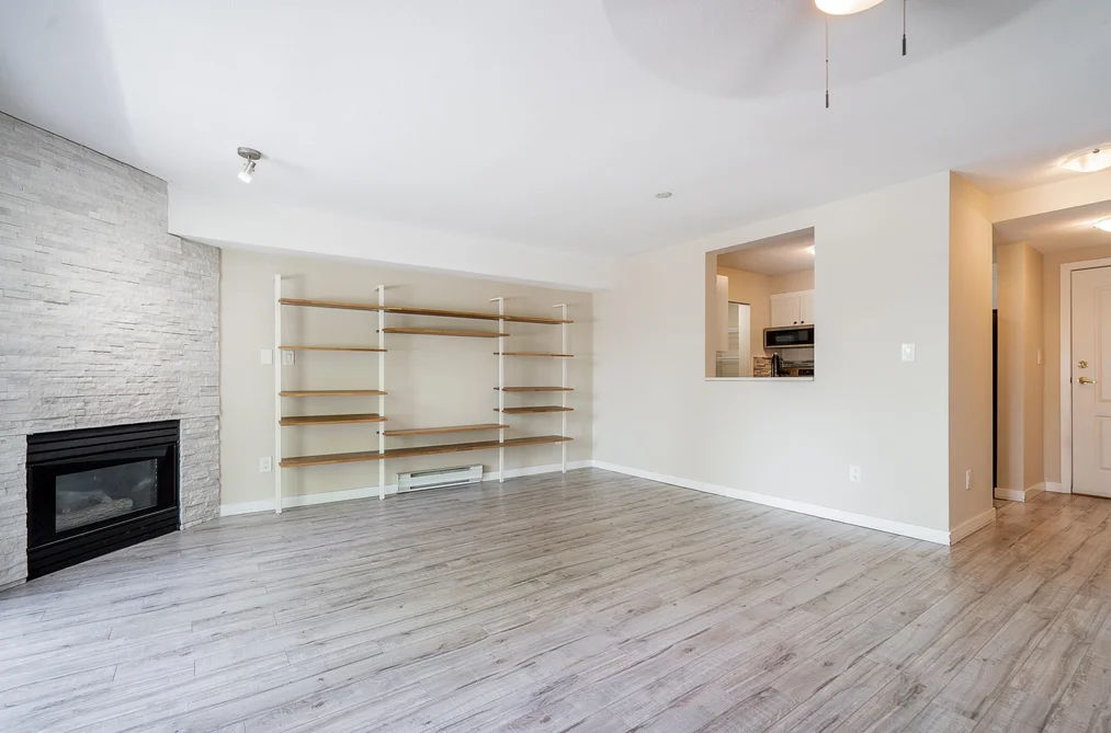 204 3183 ESMOND AVENUE, Burnaby BC V5G 4V6, Burnaby BC — Residential for Sale - Photo 4