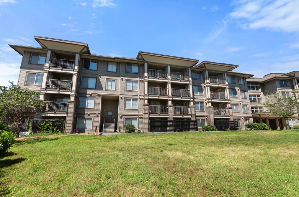 204 45559 YALE ROAD, Chilliwack BC V2P 0B1, Chilliwack BC — Residential for Sale — Photo 2 of 2