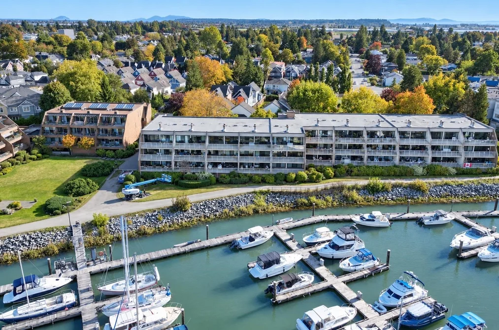 4803 48 Ave Unit 204, Delta, BC - MLS: R3174124