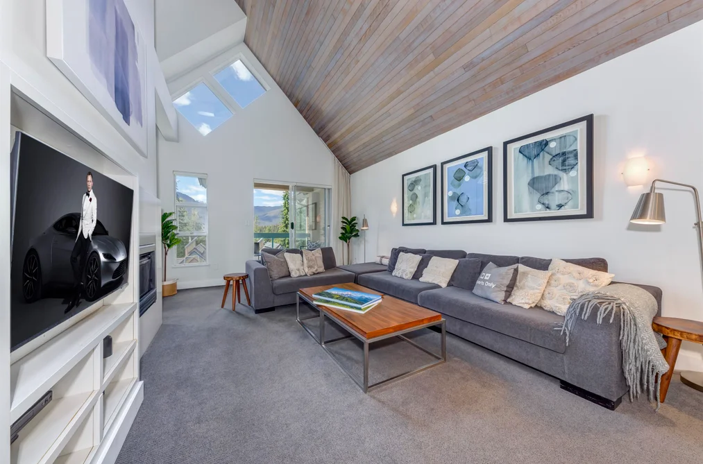 204 4865 PAINTED CLIFF ROAD, Whistler BC V0N 1B4, Whistler BC — Residential for Sale - Photo 2