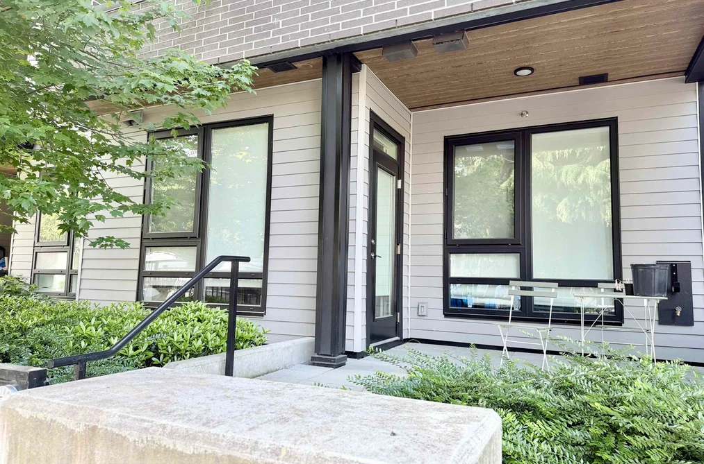204 615 COTTONWOOD AVENUE, Coquitlam BC V3J 2S5, Coquitlam BC — Residential for Sale - Photo 3
