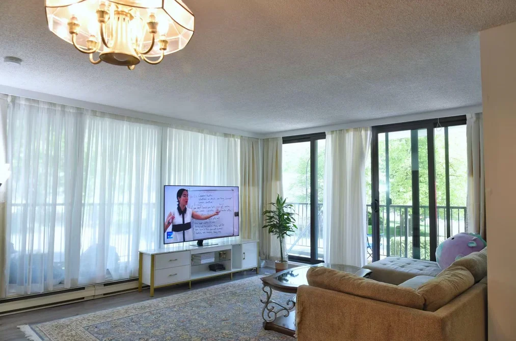 204 6455 WILLINGDON AVENUE, Burnaby BC V5H 4E4, Burnaby BC — Residential for Sale - Photo 2