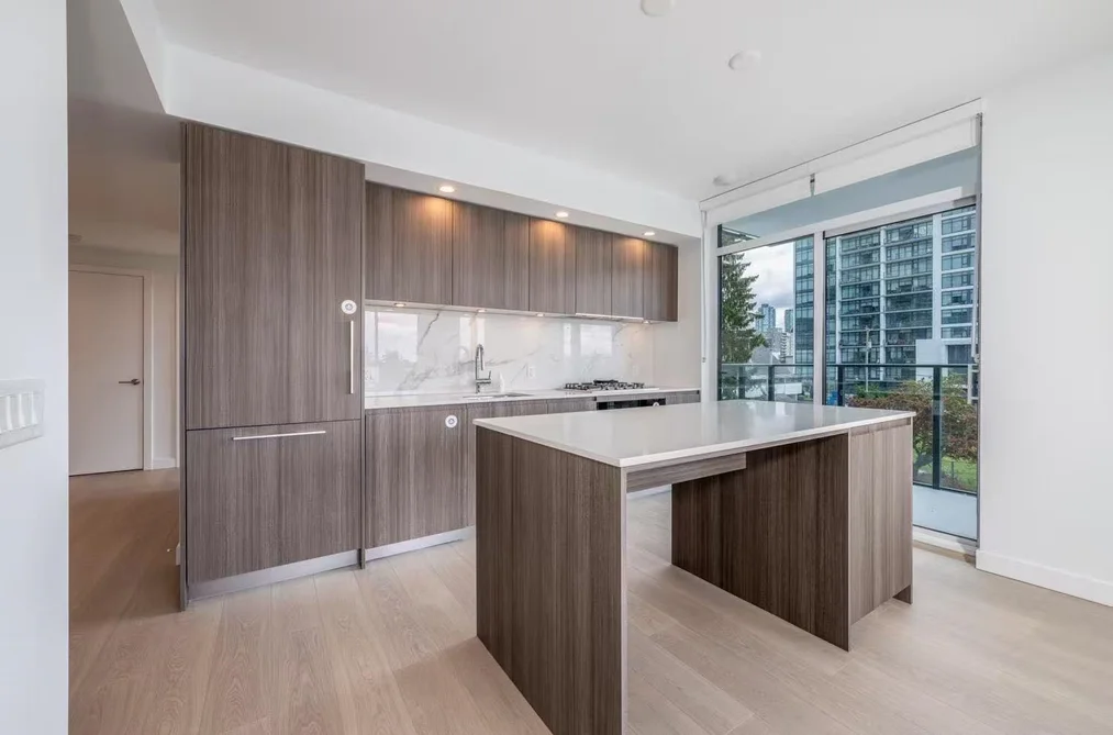 204 6537 TELFORD AVENUE, Burnaby BC V5H 0K9, Burnaby BC — Residential for Sale - Photo 3