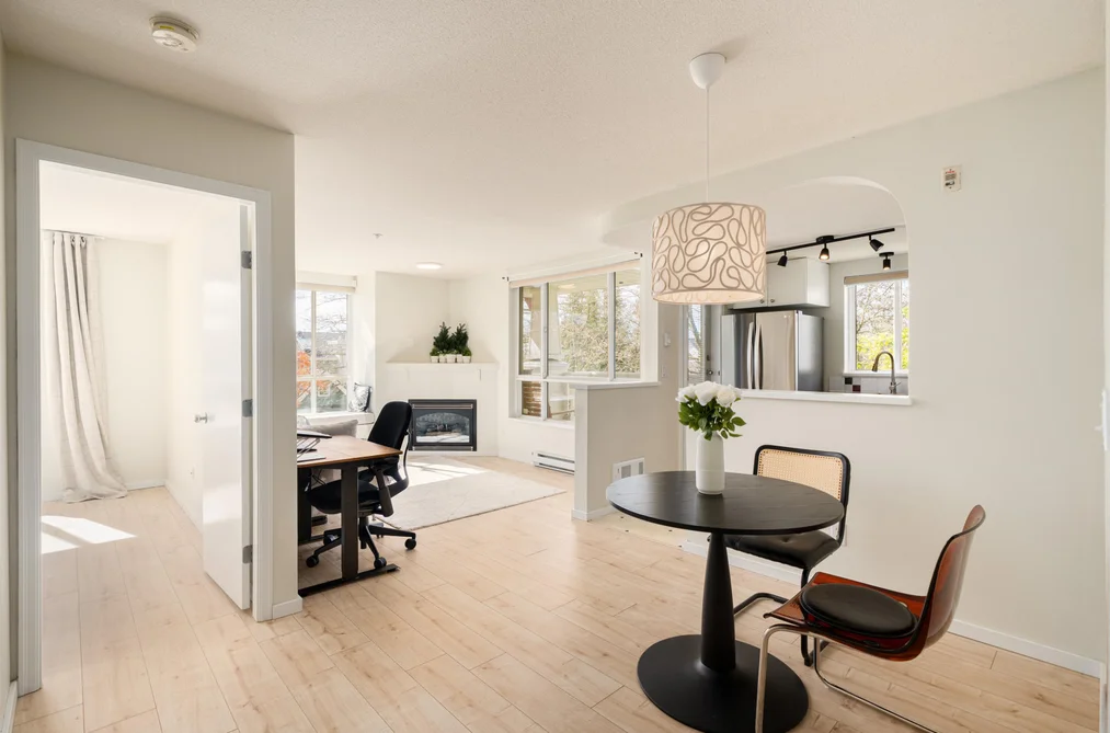 204 6833 VILLAGE GREEN, Burnaby BC V5E 4M1, Burnaby BC — Residential for Sale - Photo 2