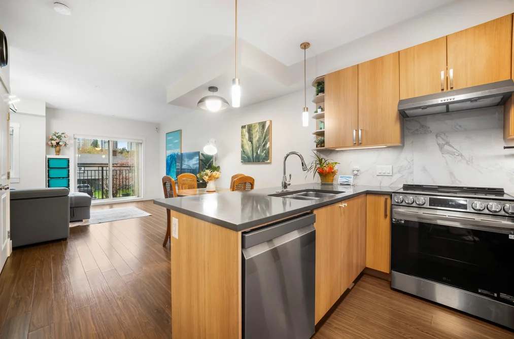 204 7168 STRIDE AVENUE, Burnaby BC V3N 1T7, Burnaby BC — Residential for Sale - Photo 7