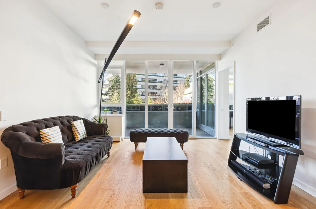 204 788 ARTHUR ERICKSON PLACE, West Vancouver BC V7T 0B6, West Vancouver BC — Residential for Sale - Photo 3