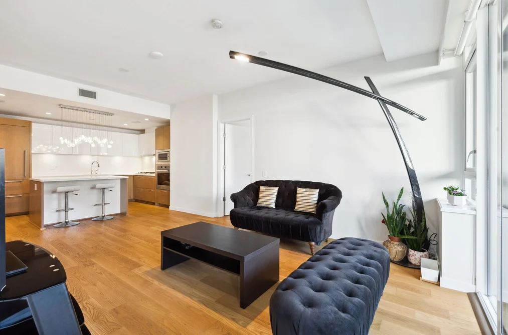 204 788 ARTHUR ERICKSON PLACE, West Vancouver BC V7T 0B6, West Vancouver BC — Residential for Sale - Photo 5