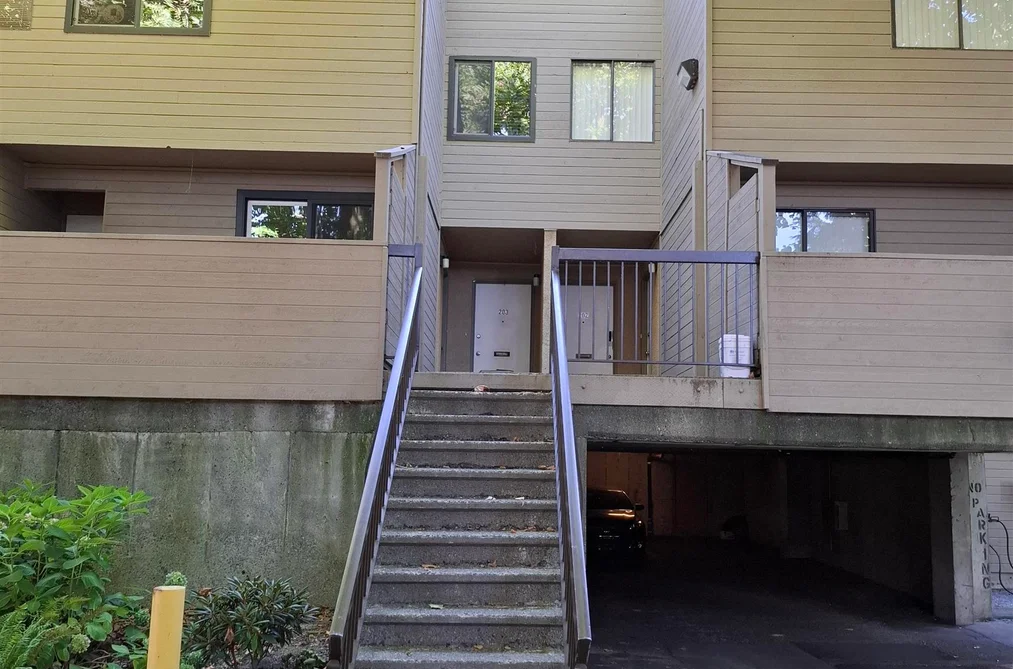 Townhouse for sale at 204 8020 Colonial Drive Richmond British Columbia - MLS: R3164221