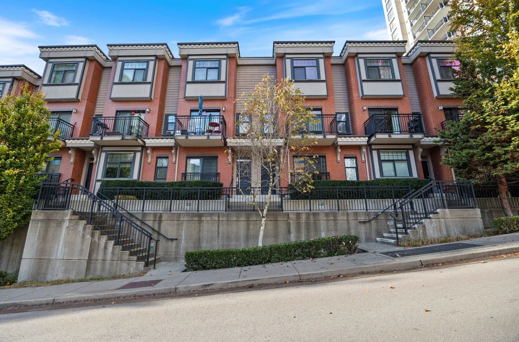 828 Royal Ave Unit 204, New Westminster, BC - MLS: R3179306