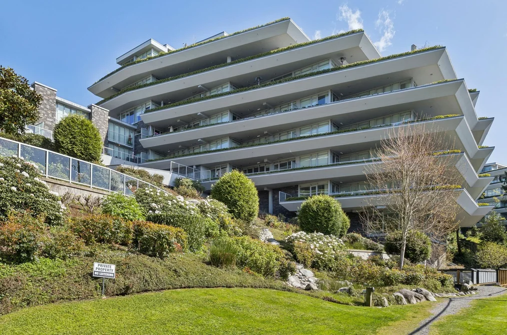 Condo for sale at 204 866 Arthur Erickson Place West Vancouver British Columbia - MLS: R3116189